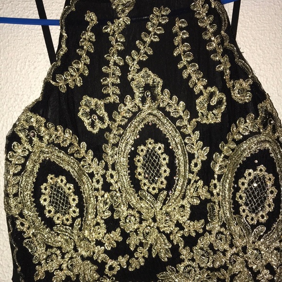 Dress - Picture 3 of 3